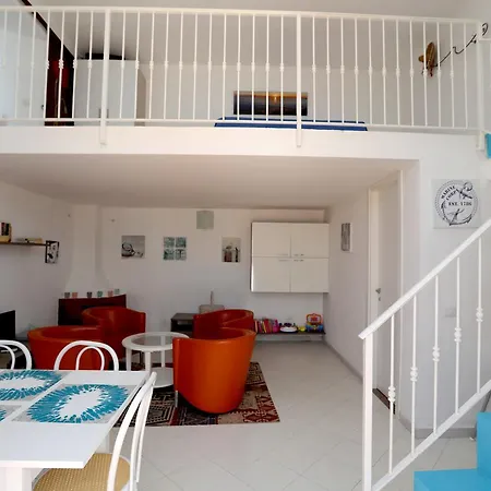 Adelina E Guendalina's Place 度假居 马萨鲁布朗斯